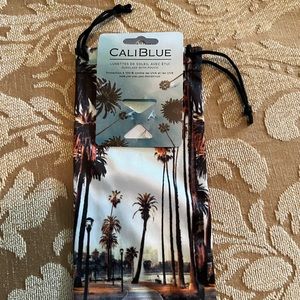 NWT CaliBlue Sunglasses Holder